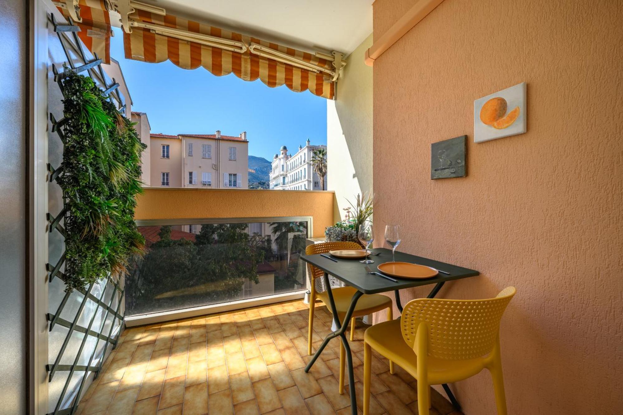 "Charmant Studio" Plein Centre, Calme, Terrasse Мантон Екстер'єр фото